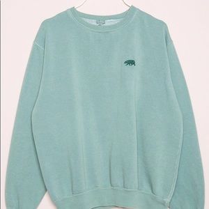 ERICA BRANDY MELVILLE BEAR LOGO CREW NECK